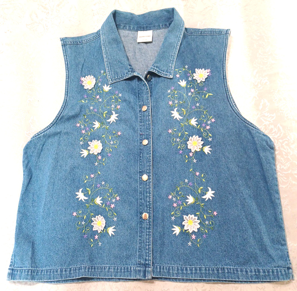 Denim Vest Womens Floral Embroidery Sz 2X Decorated Originals Button Front